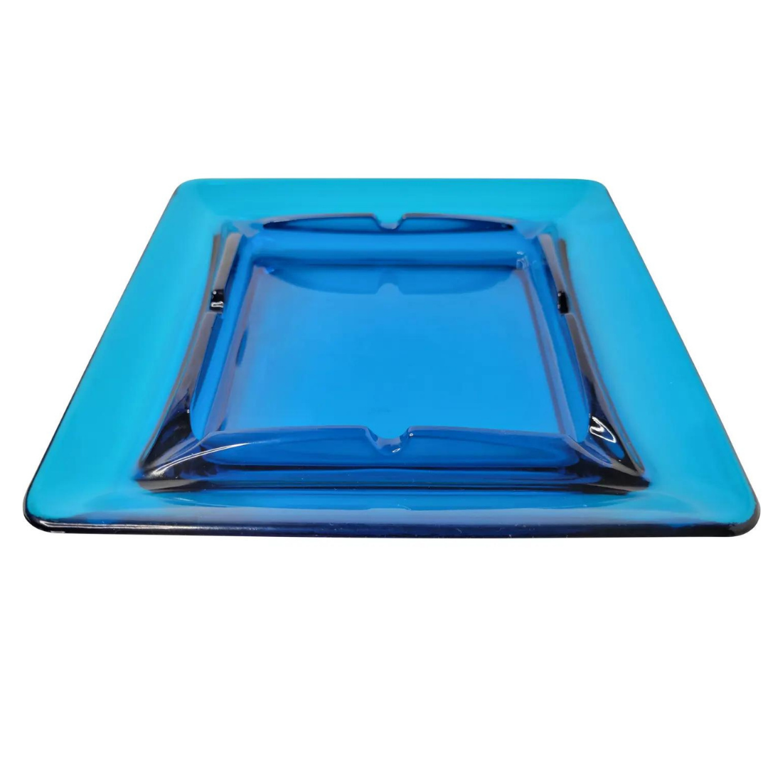 Supreme Small Ashtray Blue 灰皿 Supreme Small Ashtray Blue | Hype Clothinga